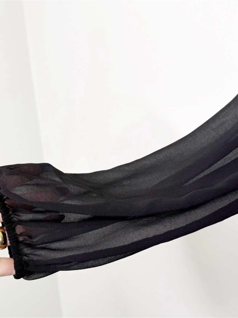 WILFRED Black Long-Sleeve Tie Neck Chiffon Shift Mini Dress Sz. XL Aritzia - Picture 4 of 5